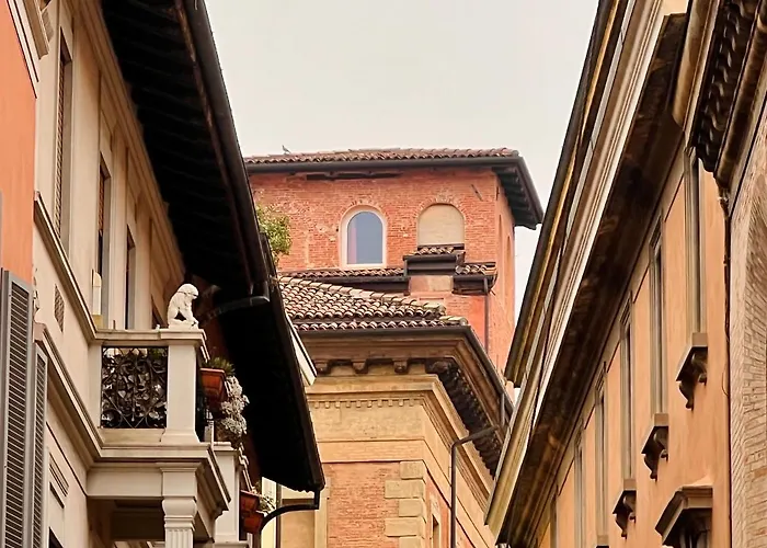 Tower Of Lovers - Iconic Ancient Altana Lägenhet Bologna