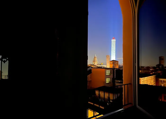 Tower Of Lovers - Iconic Ancient Altana 아파트 볼로냐