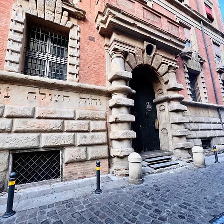 Apartman Tower Of Lovers - Iconic Ancient Altana