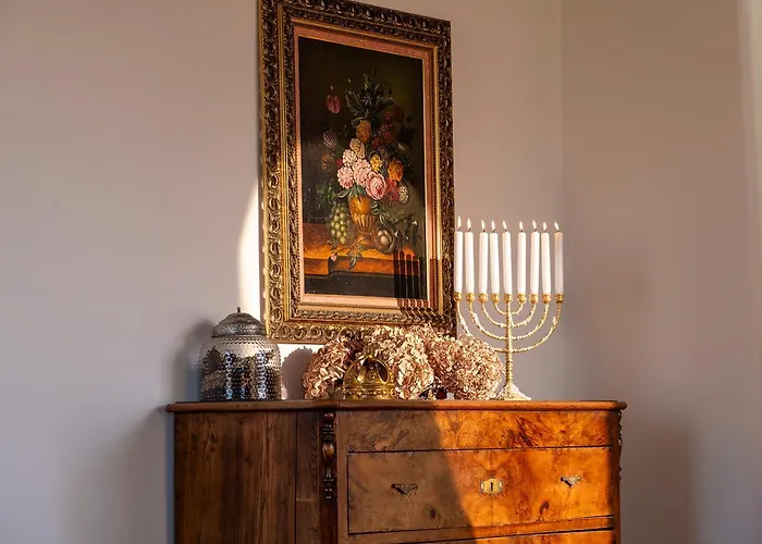 Tower Of Lovers - Iconic Ancient Altana