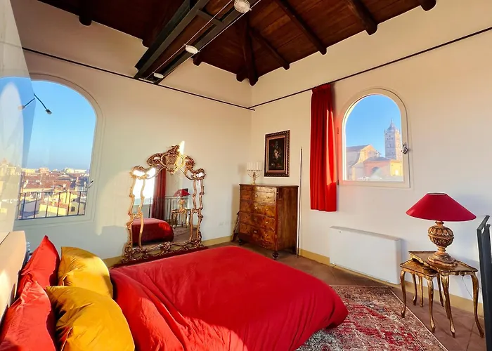 Tower Of Lovers - Iconic Ancient Altana Apartman *