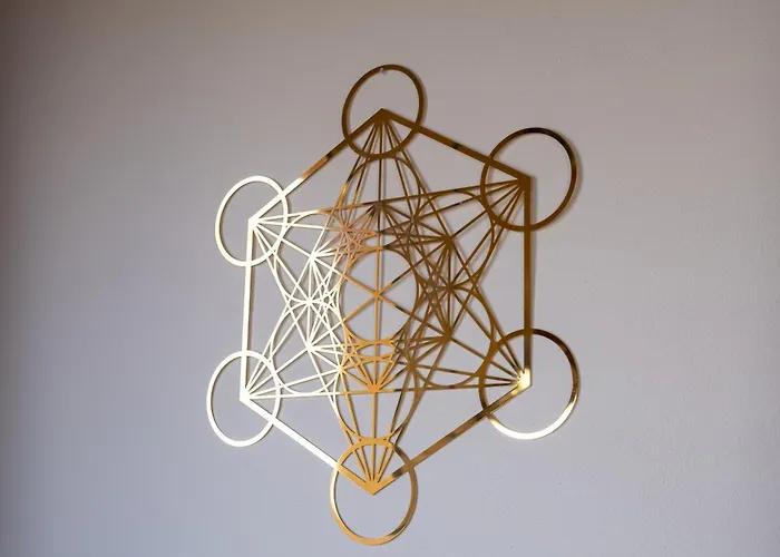 Tower Of Lovers - Iconic Ancient Altana * Bologna